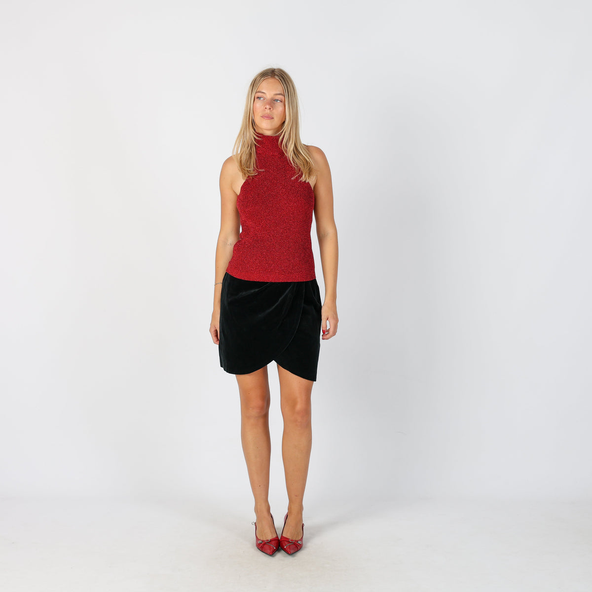 Black Y2K Versace Woven Mini Skirt (S)
