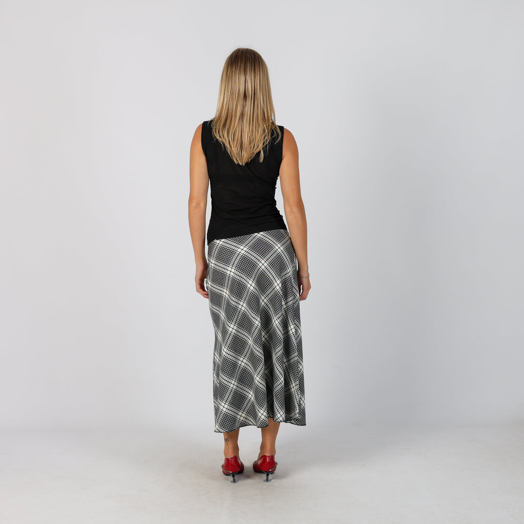 Black Y2K Made in Italy Woven Maxi Skirt (S)
