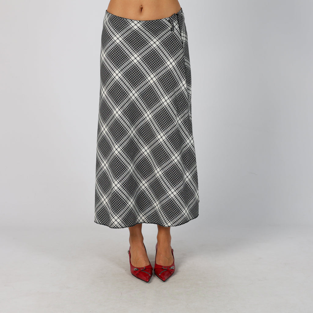 Black Y2K Made in Italy Woven Maxi Skirt (S)