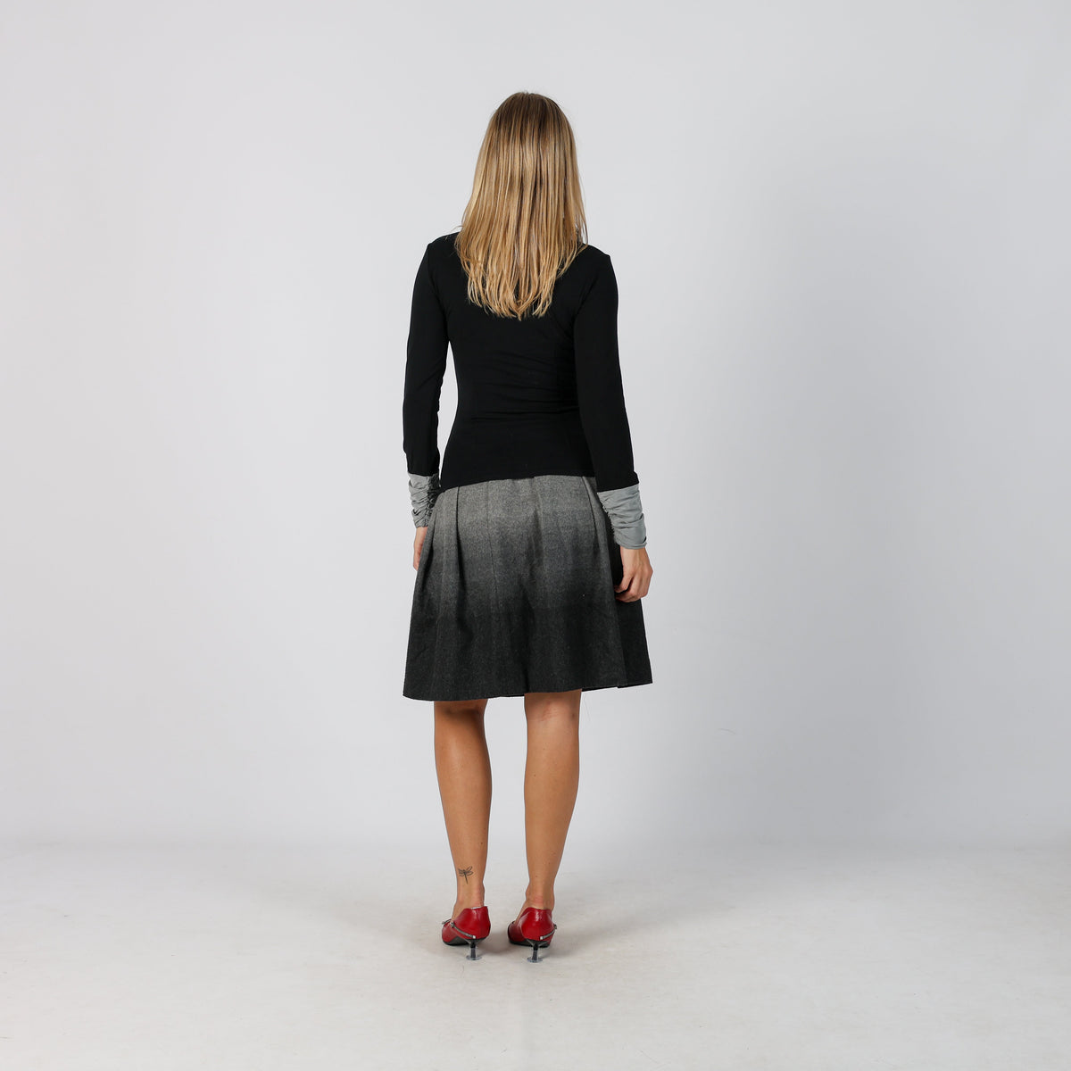 Grey Y2K Luisa Spagnoli Woven Midi Skirt (XS)