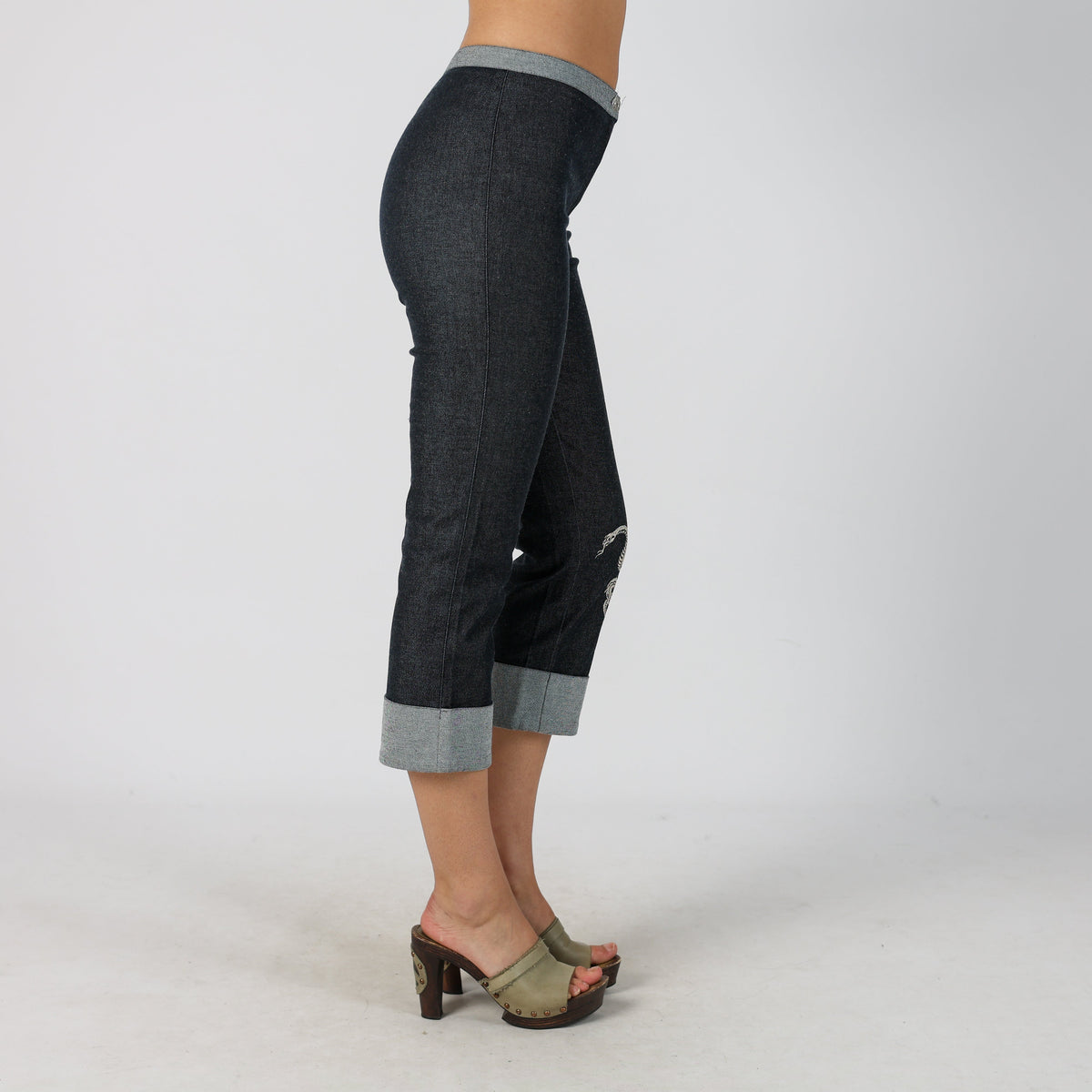Blue Y2K 3/4 Jeans (S)