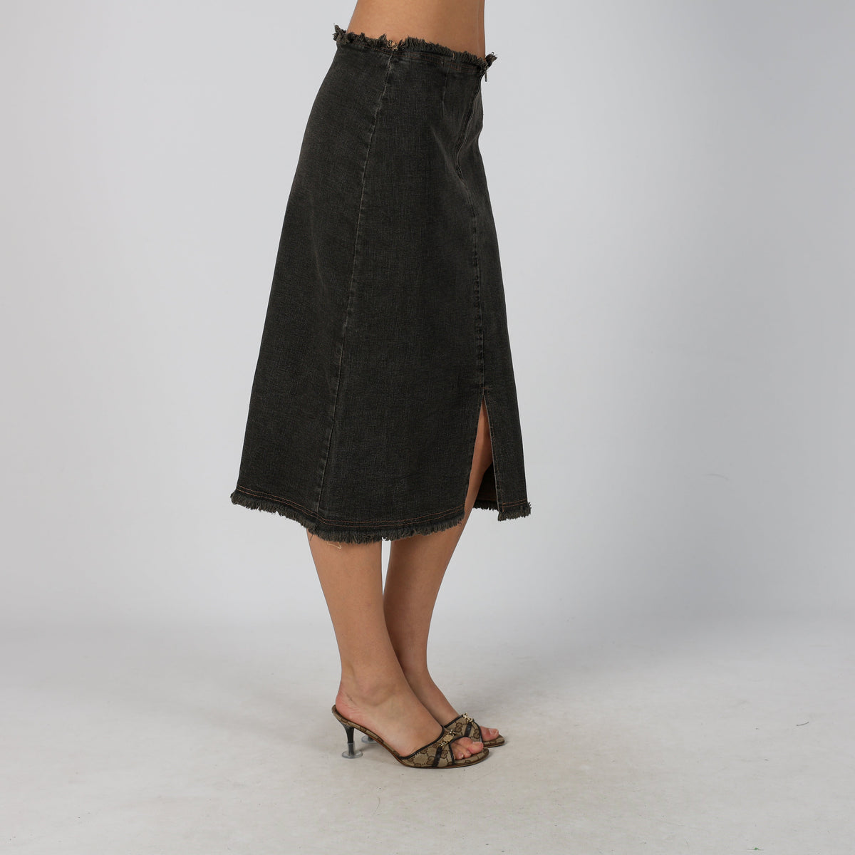 Charcoal Grey Y2K Made in Italy Denim Maxi Skirt (M)