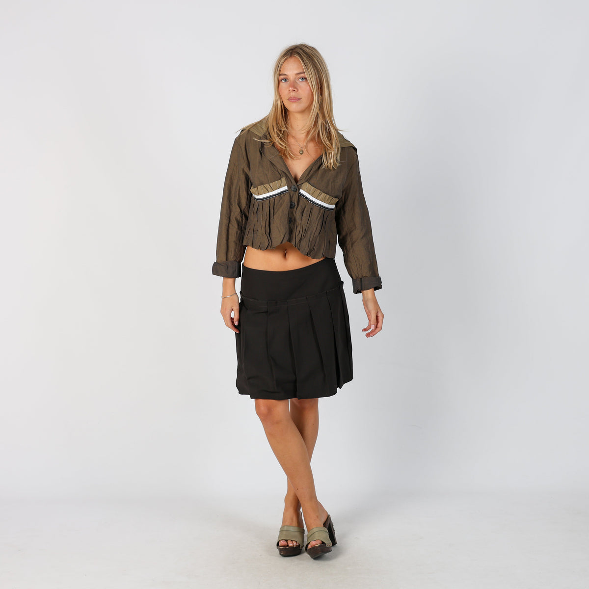 Black Y2K Made in Italy Woven Mini Skirt (M)