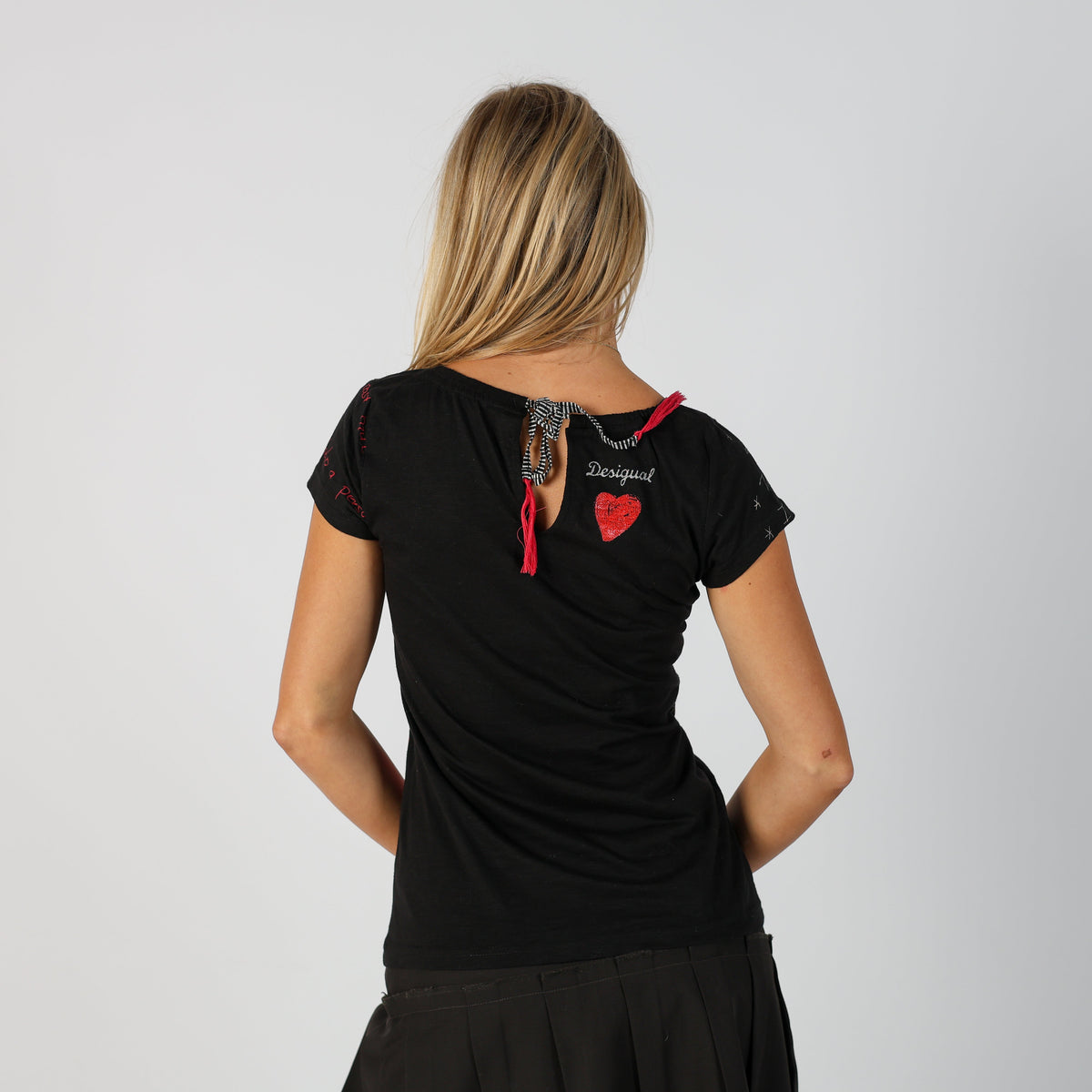 Black Y2K Desigual T-shirt (S)