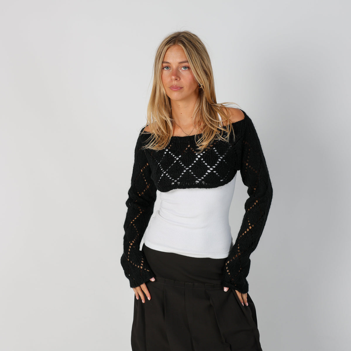 Black Y2K Knitted Jumper (S)