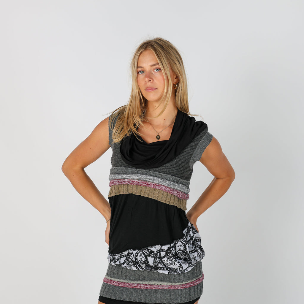Black Y2K Knitted Mini Dress (S)