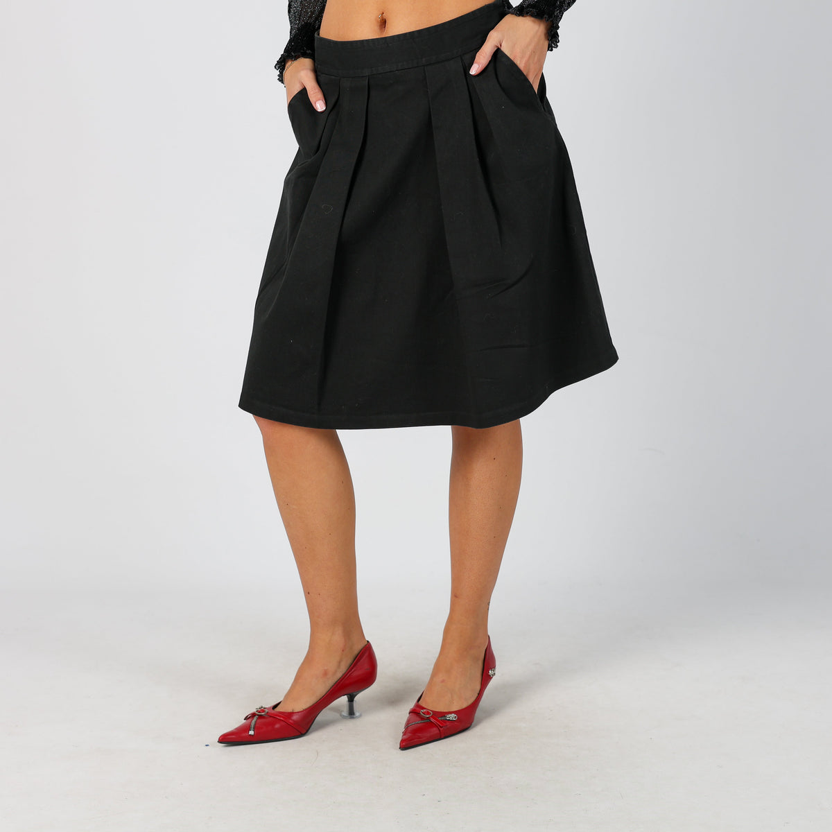 Black Y2K Woven Midi Skirt (S)
