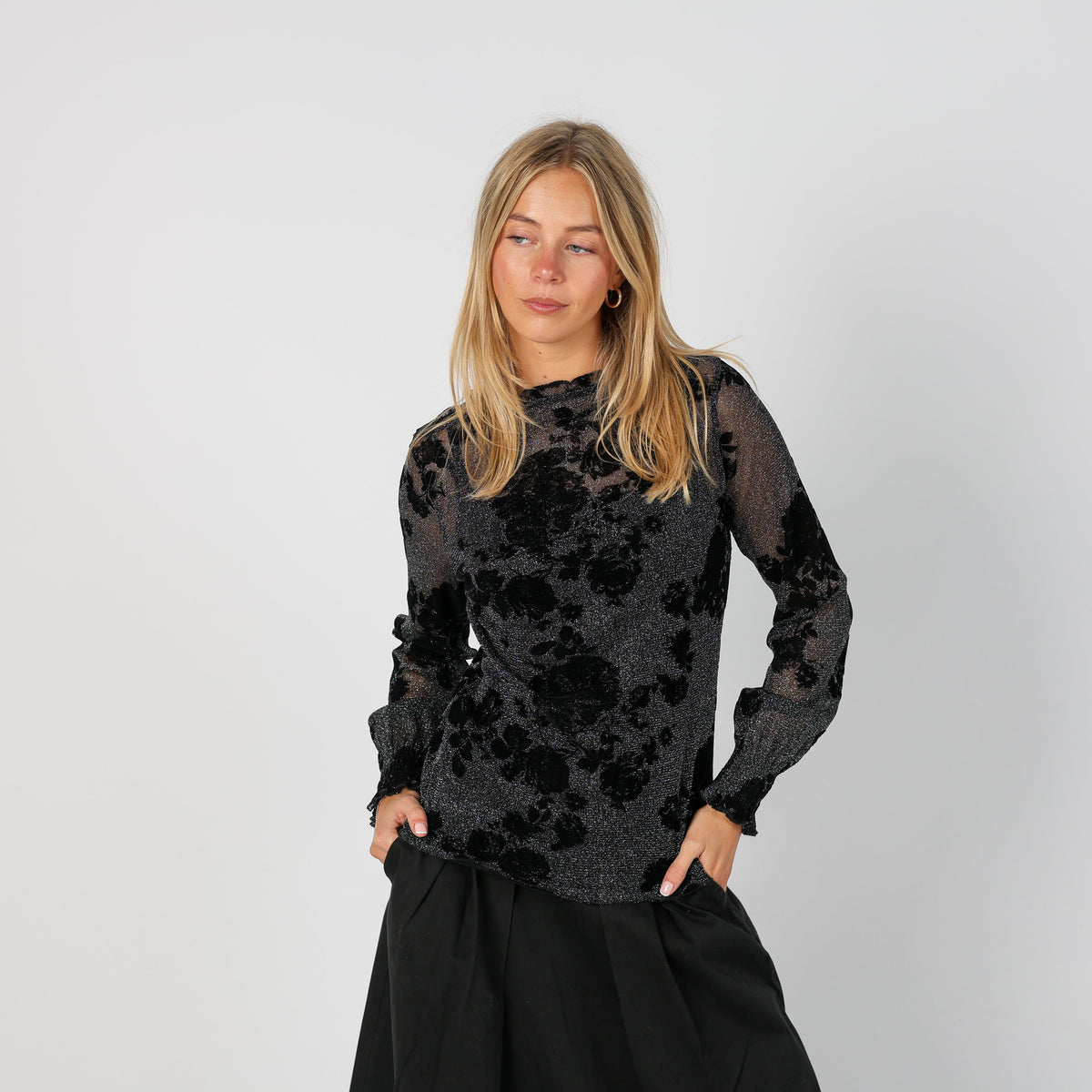 Black Y2K Long Sleeve Top Semi Sheer (S)