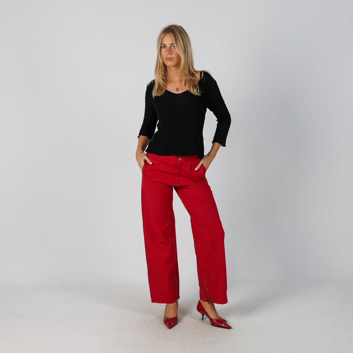 Red Y2K Cargo Pants (S)