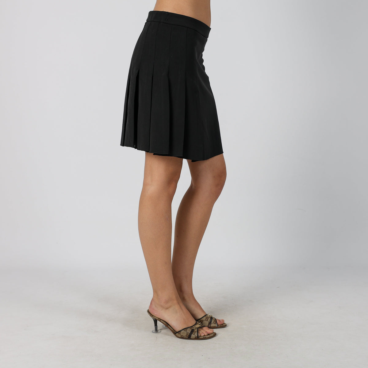 Black Y2K Denny Rose Woven Mini Skirt (S)
