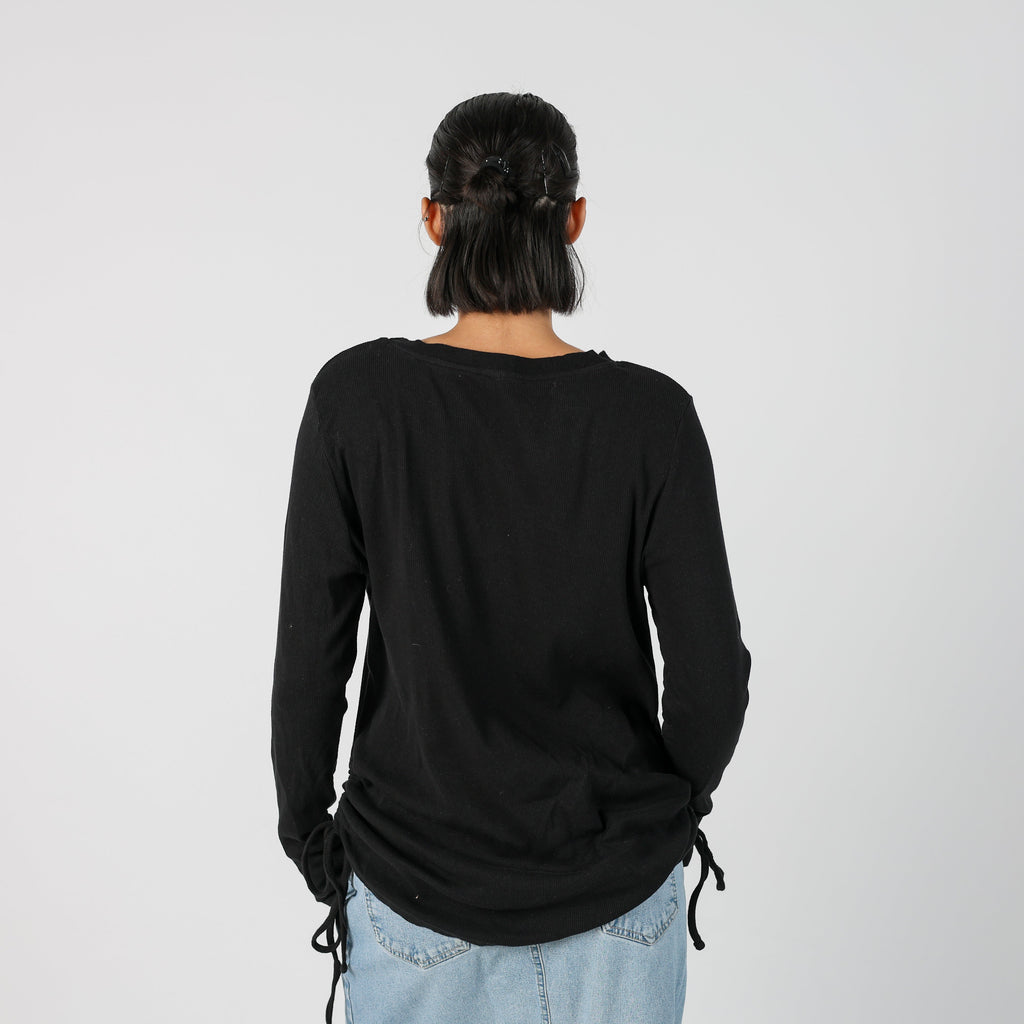 Black Y2K Long Sleeve Top (M)