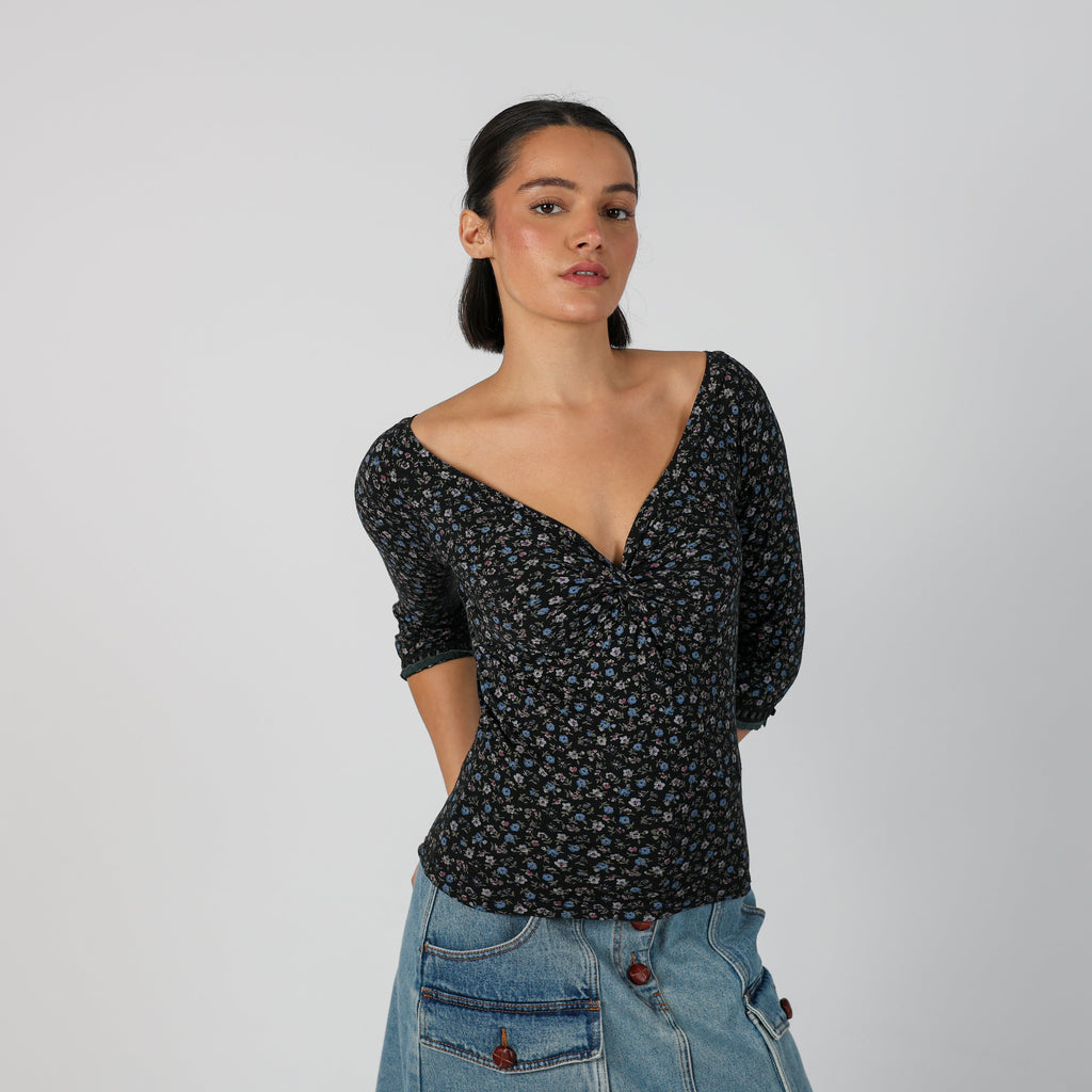 Black Y2K Long Sleeve Top (XS)