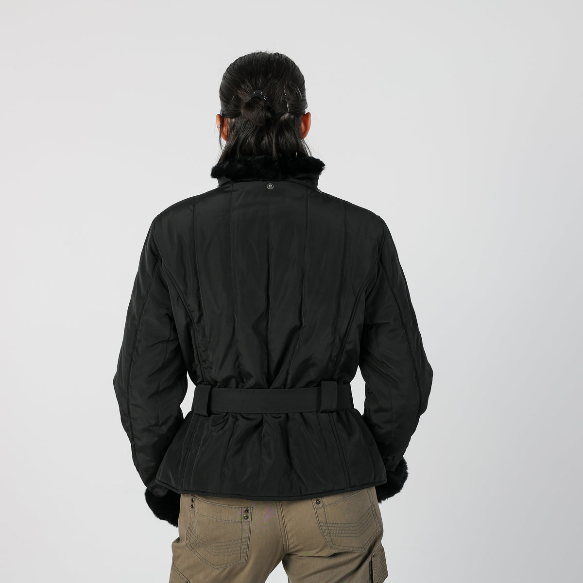 Black Y2K Puffer Jacket (M)