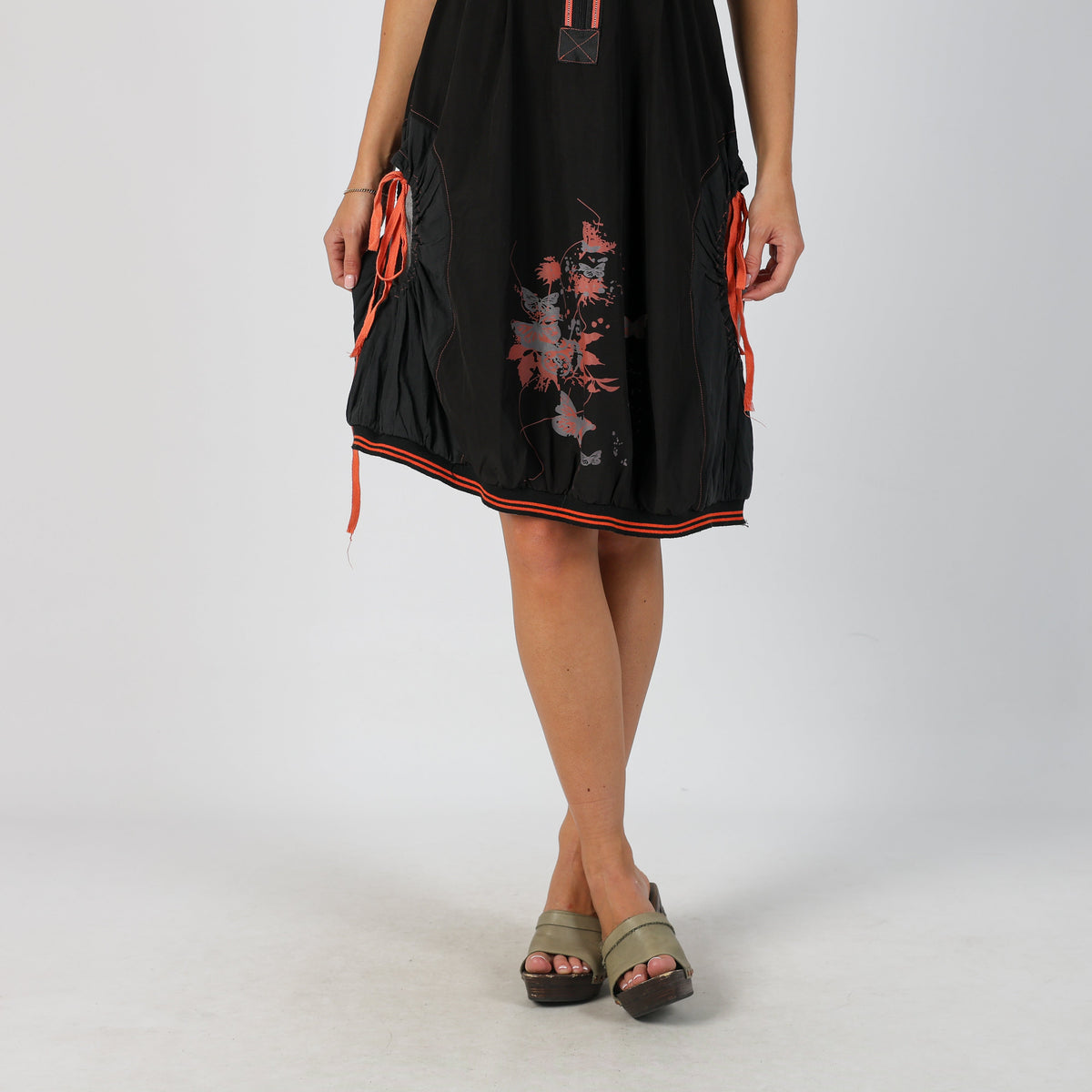 Black Y2K Lillia Tigresse Woven Midi Dress (S)