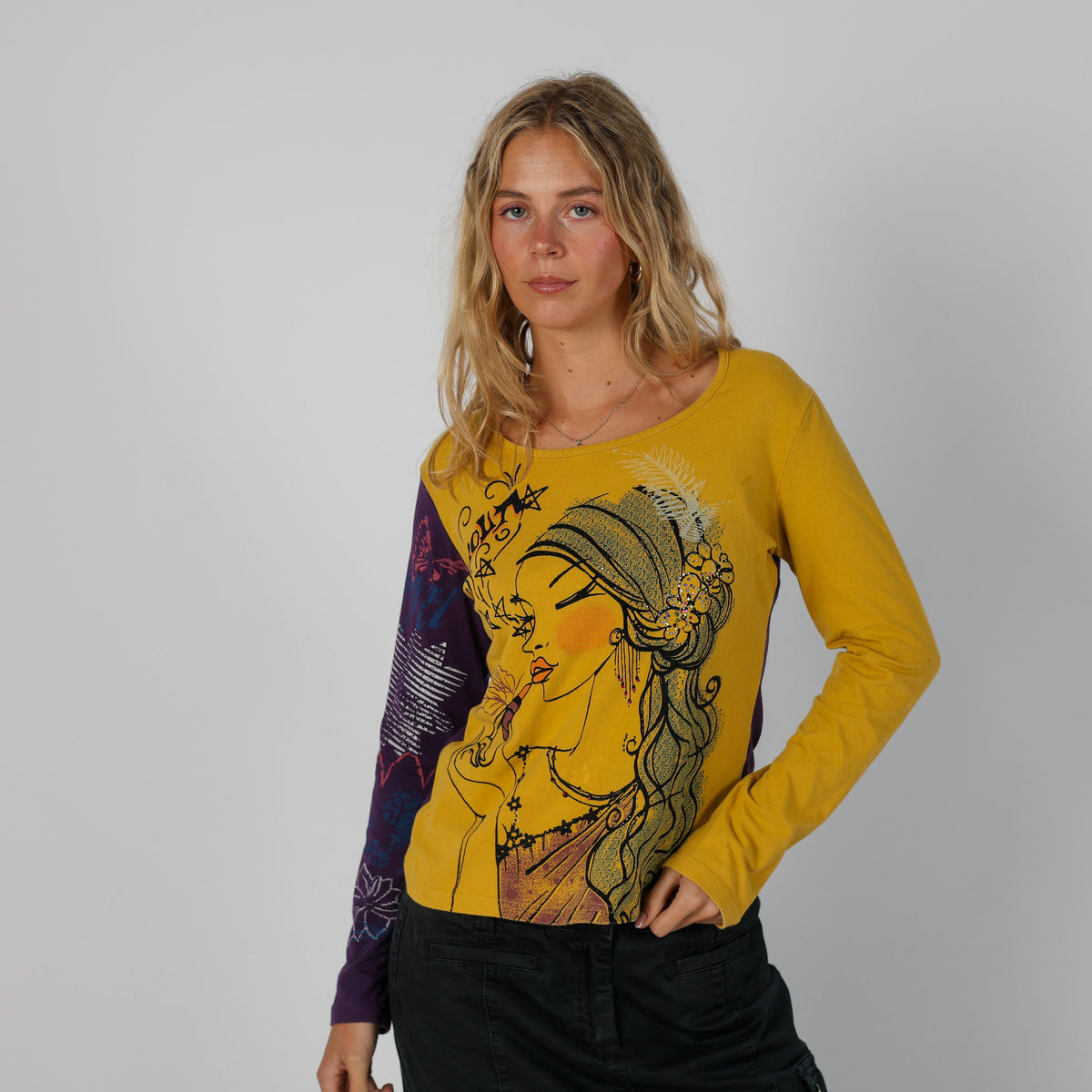 Yellow Y2K Long Sleeve Top (M)