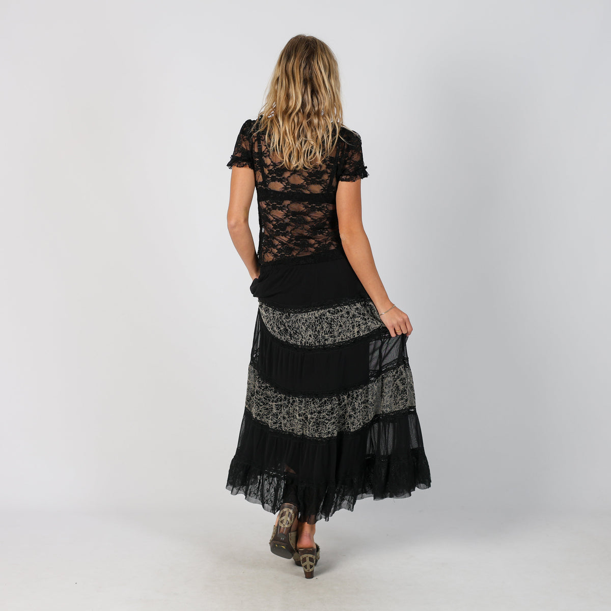Black Y2K Woven Maxi Skirt (S)
