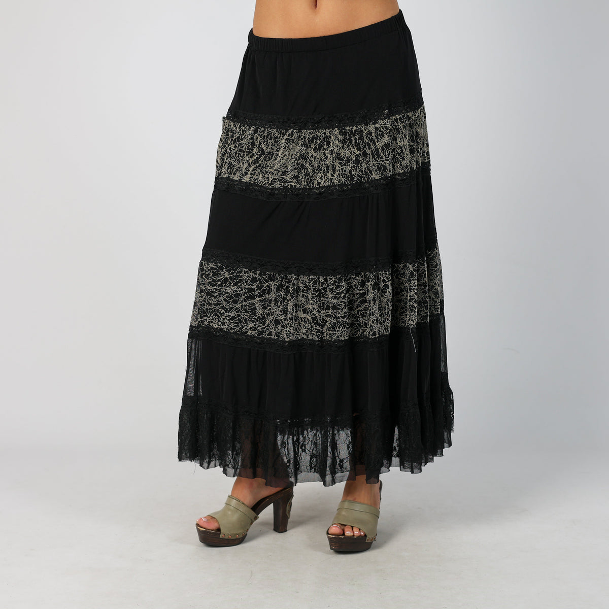 Black Y2K Woven Maxi Skirt (S)
