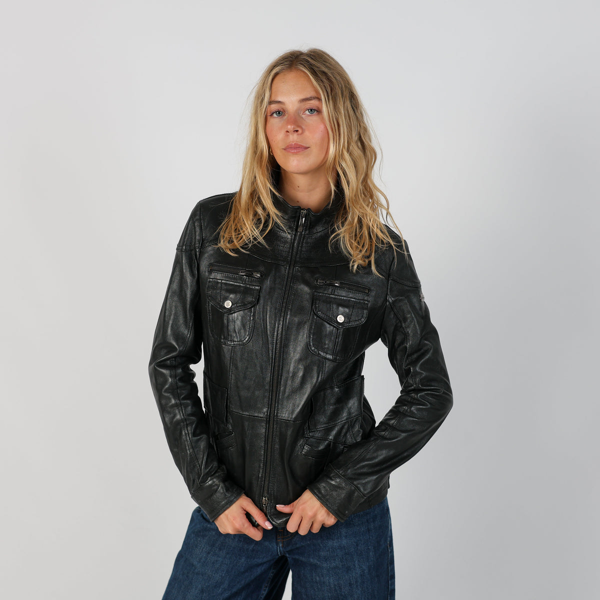 Black Y2K Made in Italy Leather Jacket (M)
