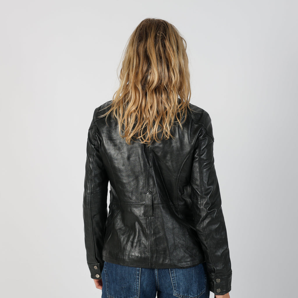 Black Y2K Made in Italy Leather Jacket (M)