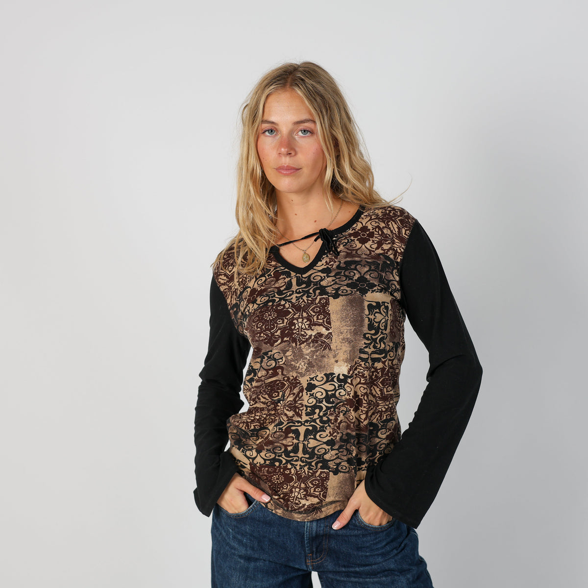Tan Y2K Cecil Long Sleeve Top (M)
