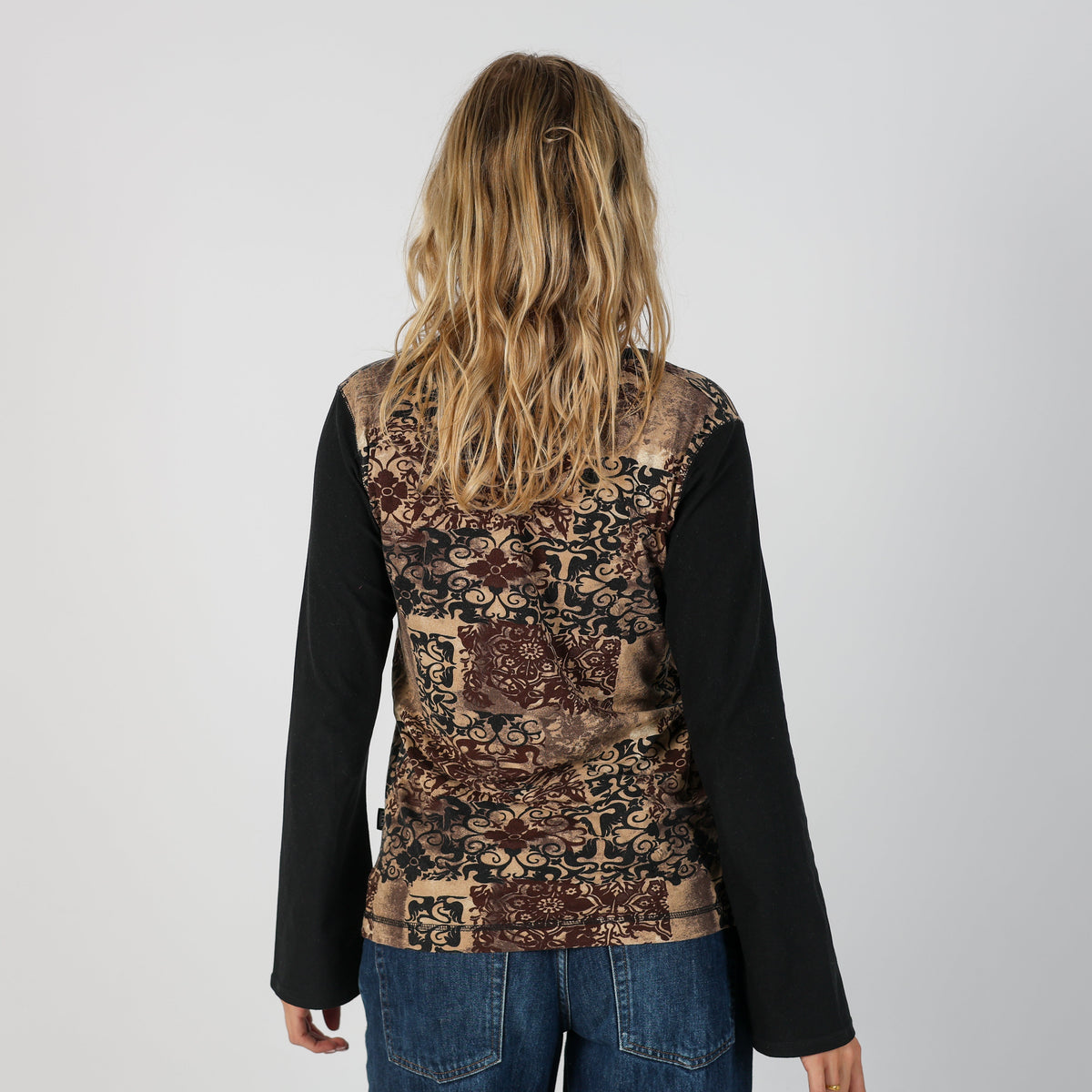 Tan Y2K Cecil Long Sleeve Top (M)