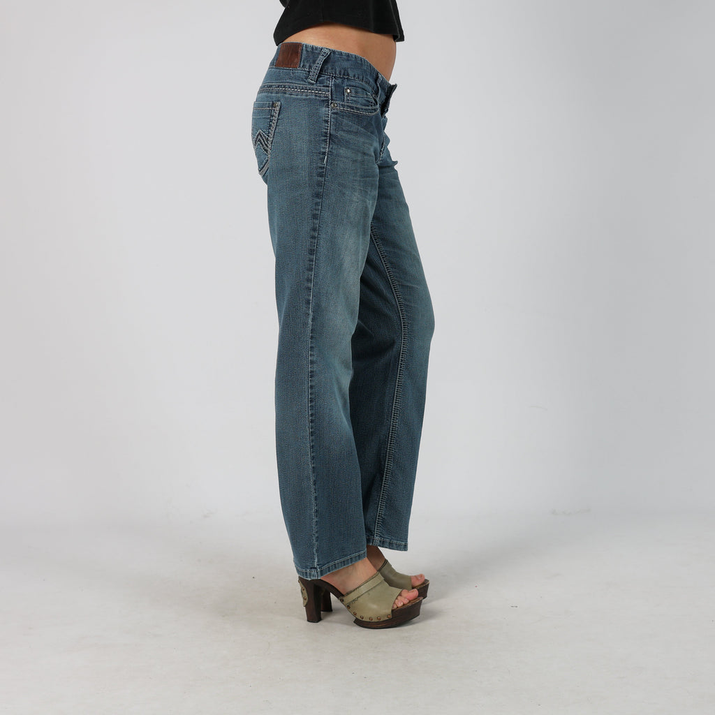 Blue Y2K Maurices Bootcut Jeans (M)