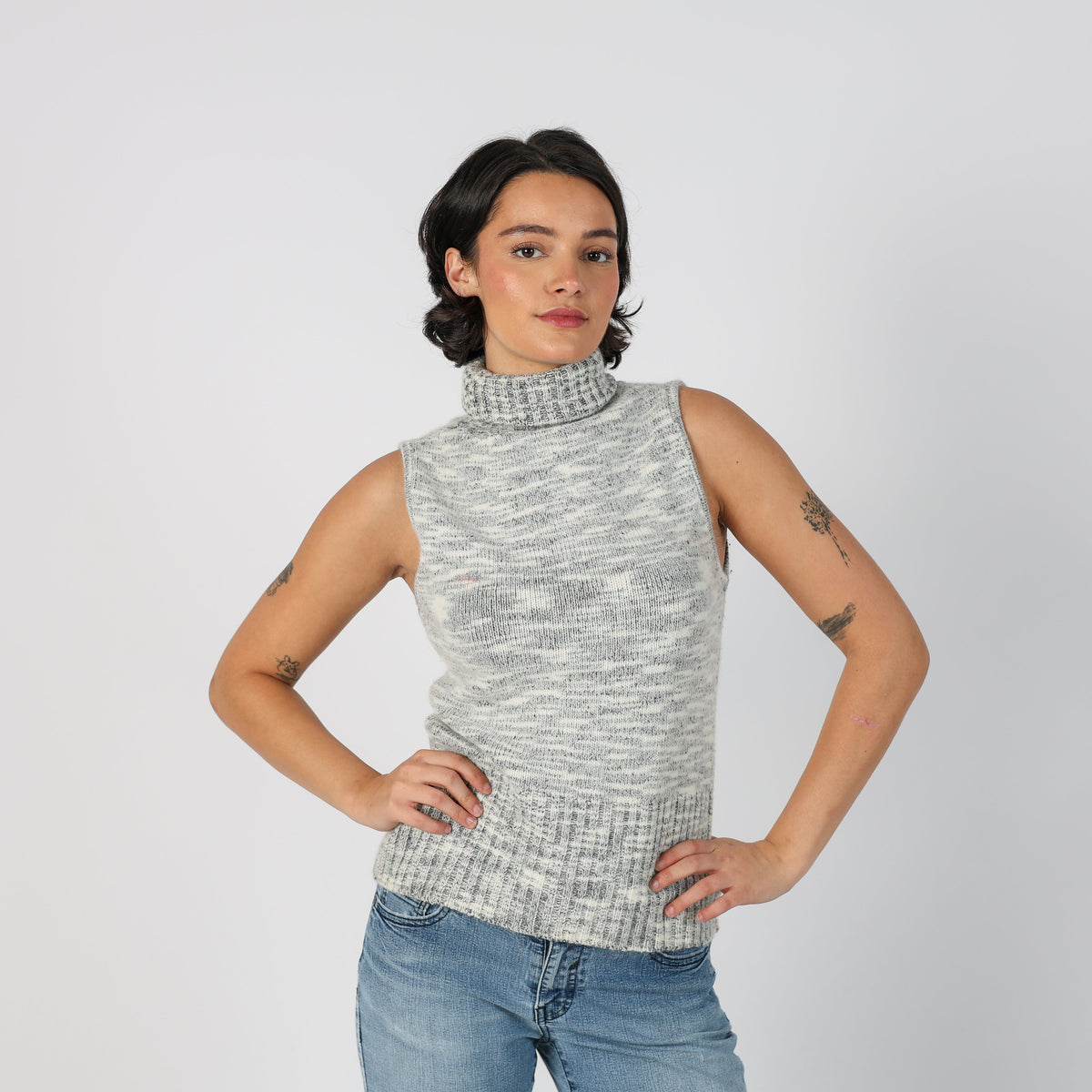 Grey Y2K Knitted Vest (S)