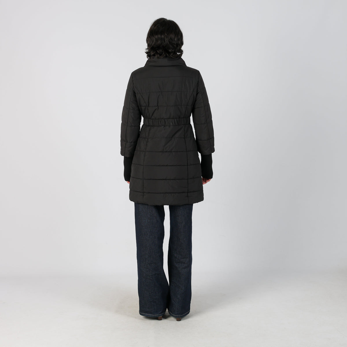 Black Y2K Puffer Jacket (M)