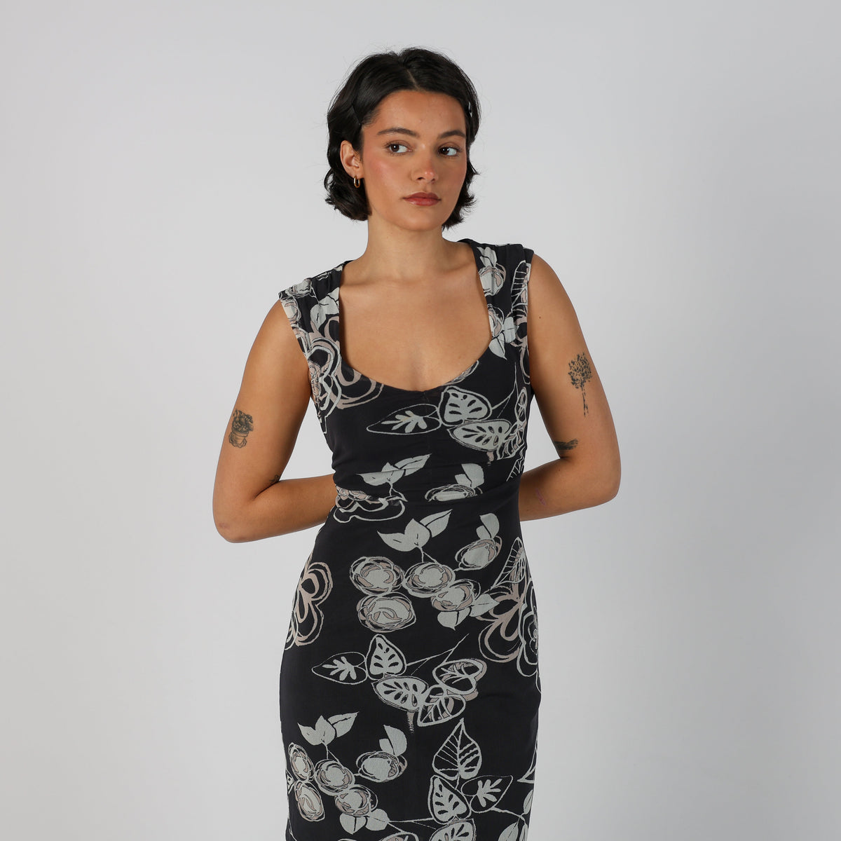 Black Y2K PennyPull Woven Midi Dress (S)