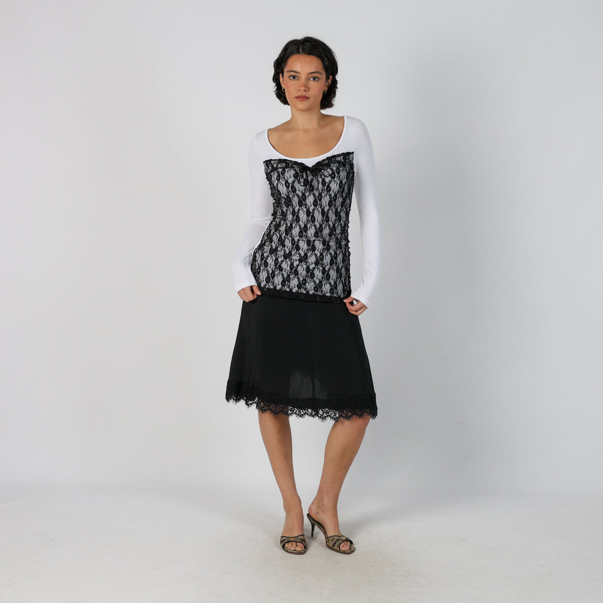 Black Y2K Made in Italy Woven Midi Skirt (L)