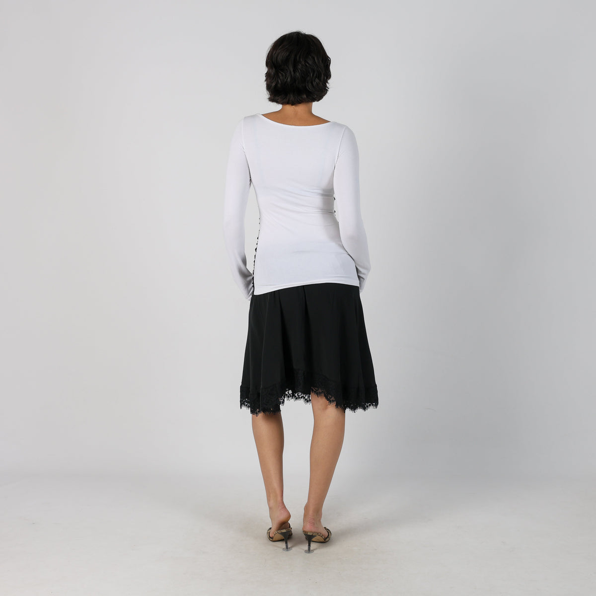 Black Y2K Made in Italy Woven Midi Skirt (L)