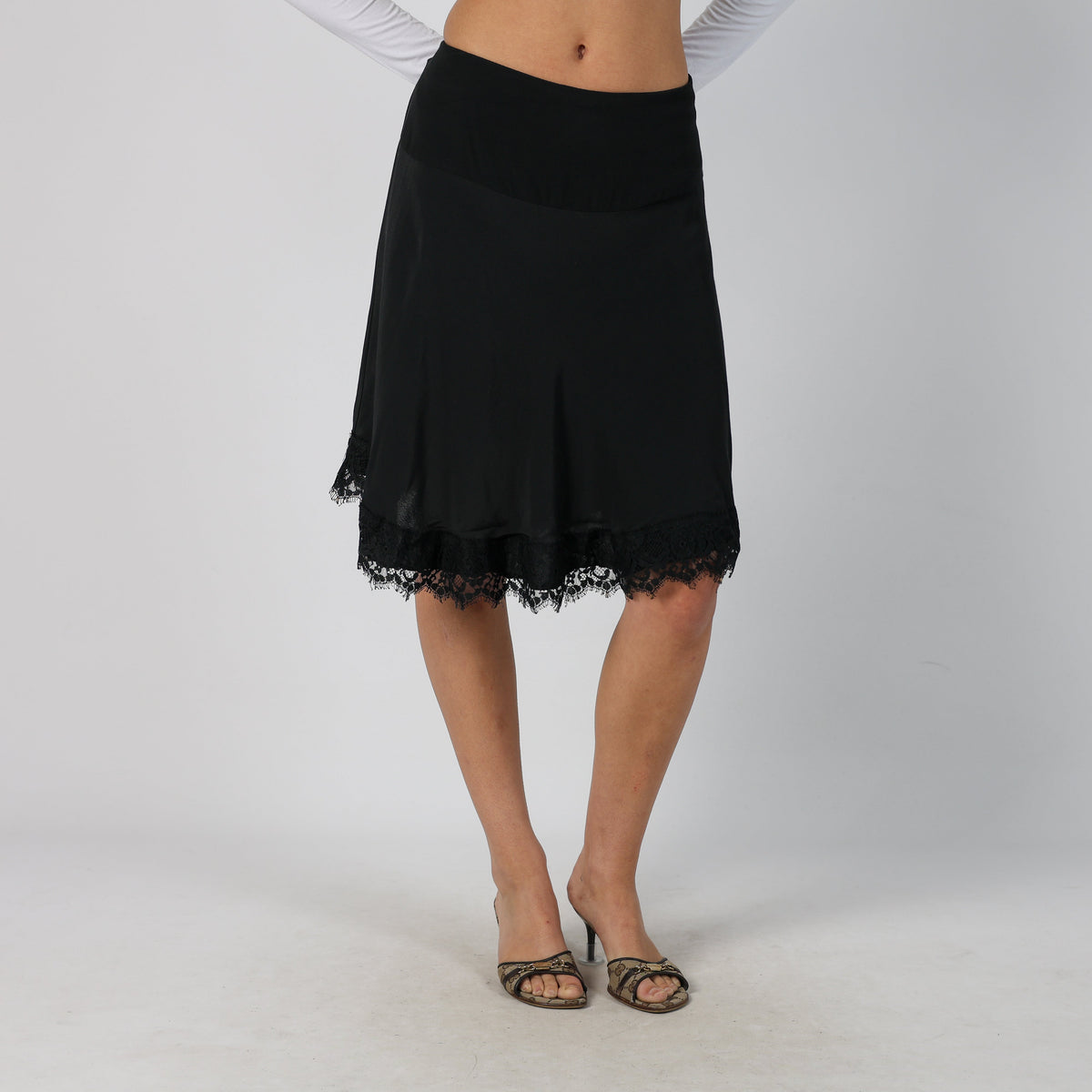 Black Y2K Made in Italy Woven Midi Skirt (L)