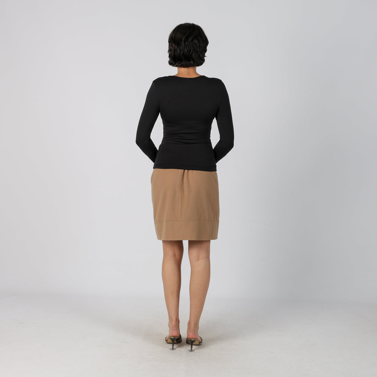 Beige Y2K Max Mara Woven Midi Skirt (S)