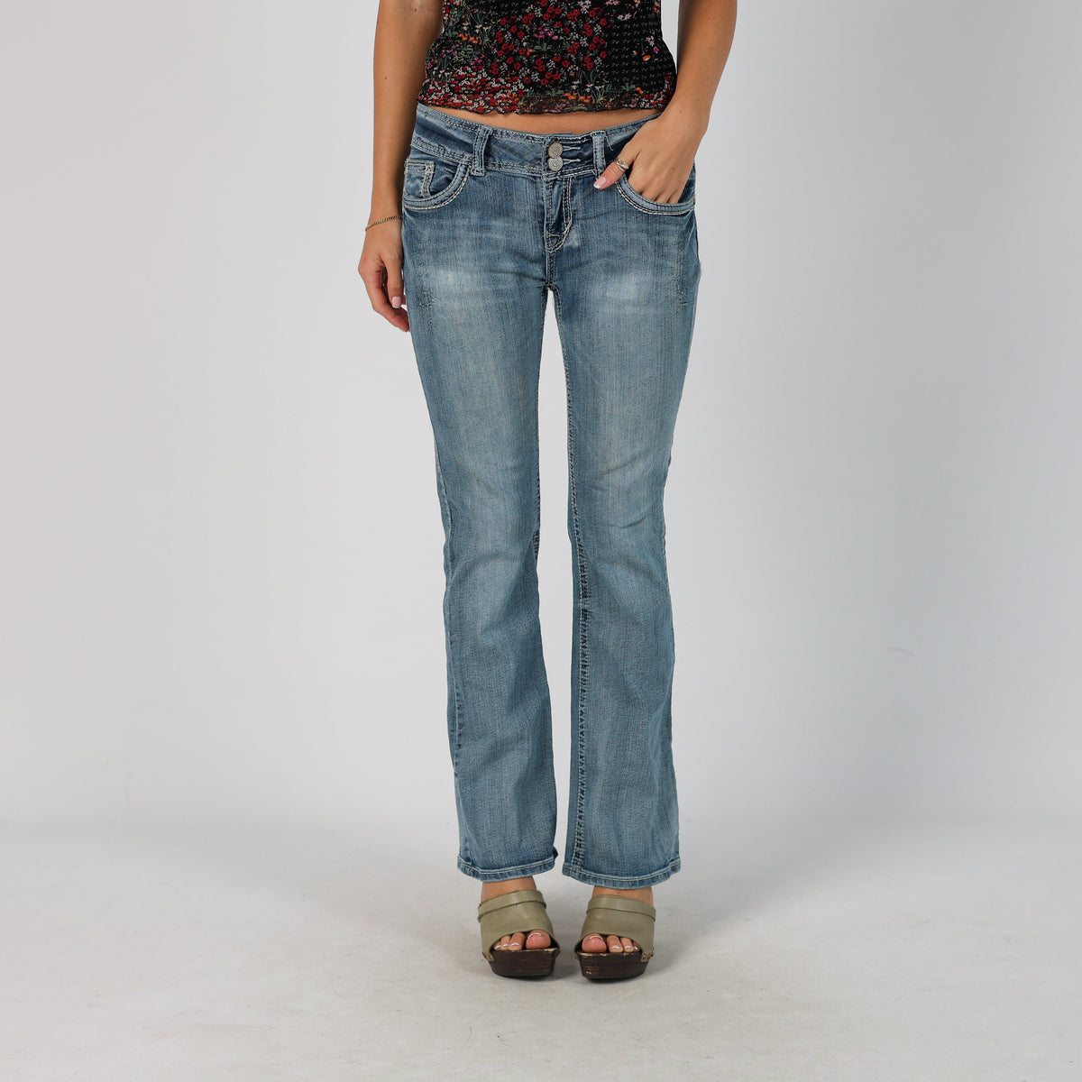 Light Blue Y2K Bootcut Jeans Wall Flower (M)
