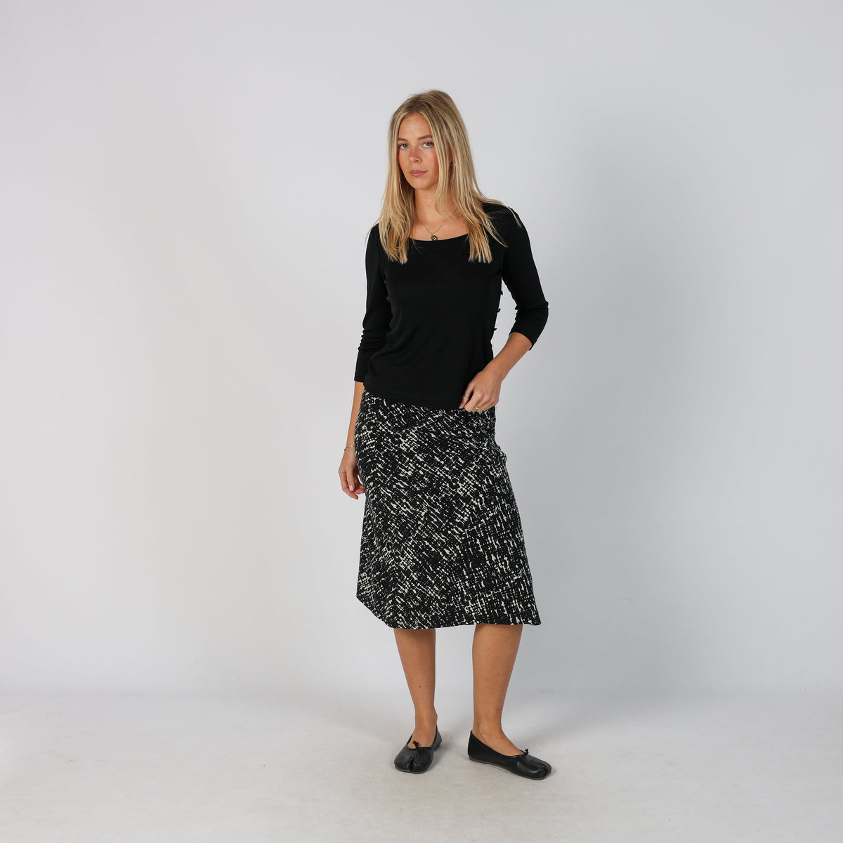 Black Y2K Max Mara Woven Midi Skirt (XS)