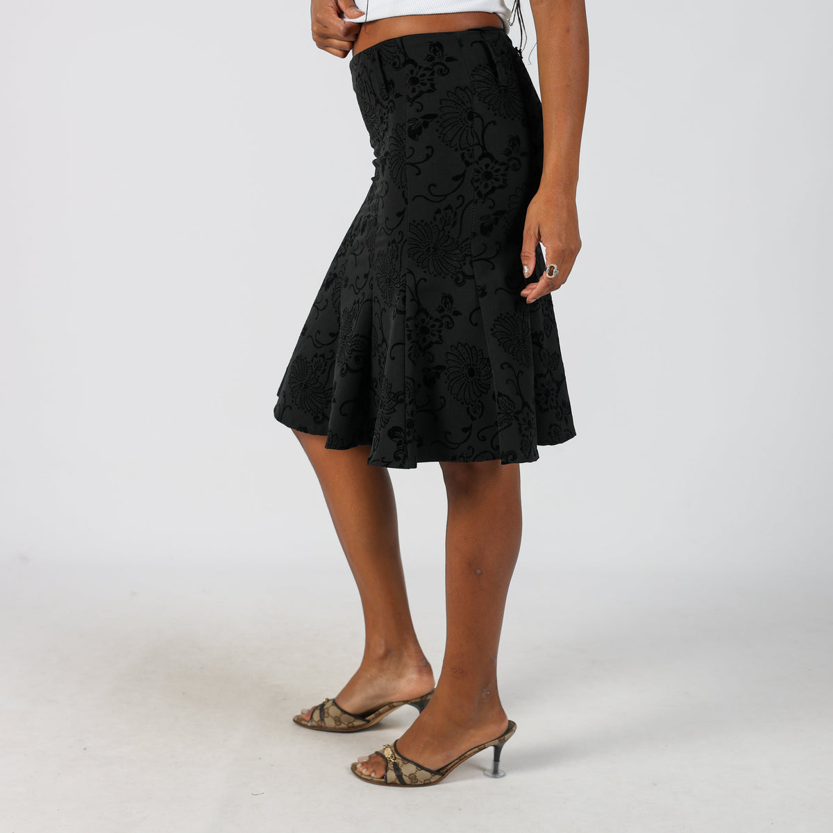 Black Y2K Woven Midi Skirt (XS)