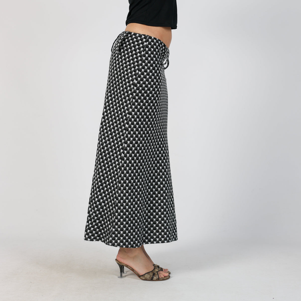 Black Y2K Ewaco Woven Maxi Skirt (M)