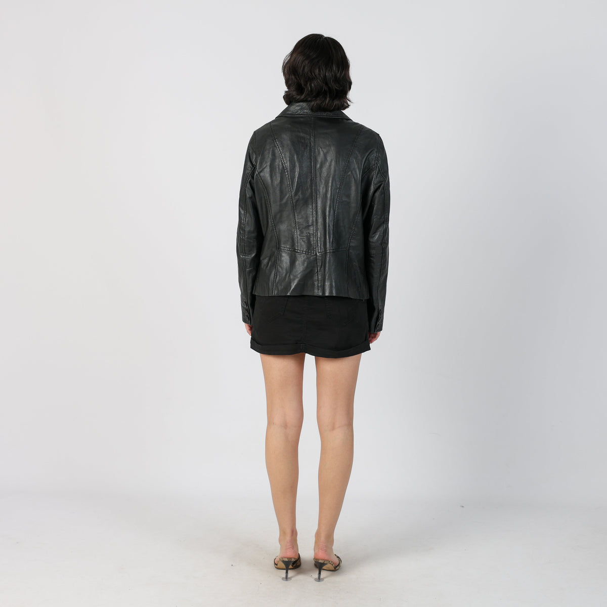 Black Y2K Woven Mini Skirt (S)