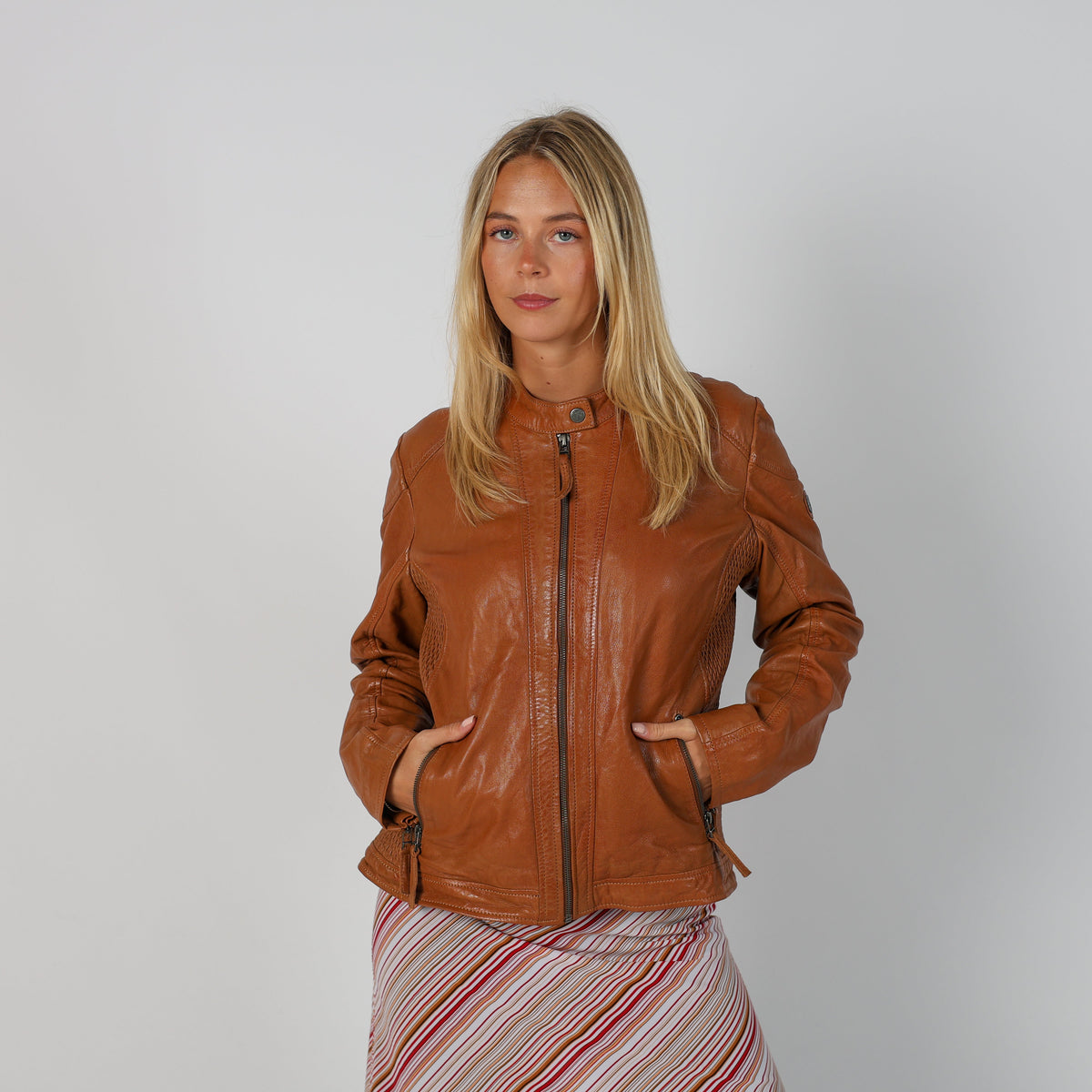 Tan Y2K Gipsy Leather Jacket (M)