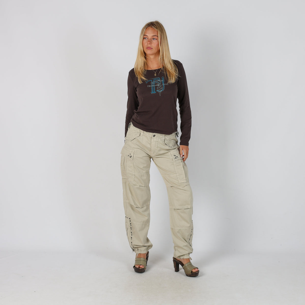 Beige Y2K Made in Italy Cargo Pants (M)