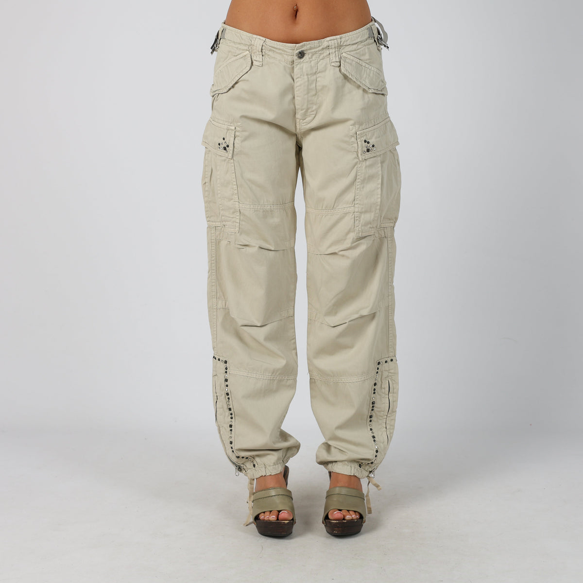Beige Y2K Made in Italy Cargo Pants (M)