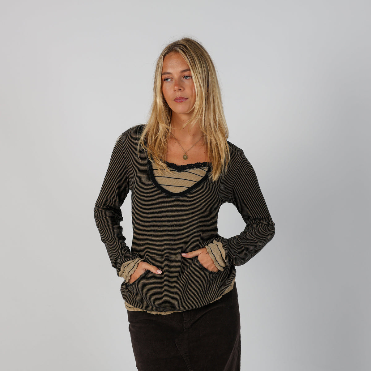 Beige Y2K Marlboro Classics Long Sleeve Top semi sheer (M)