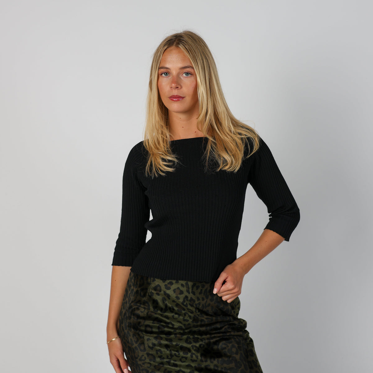Black Y2K Long Sleeve Top 3/4 sleeves (S)