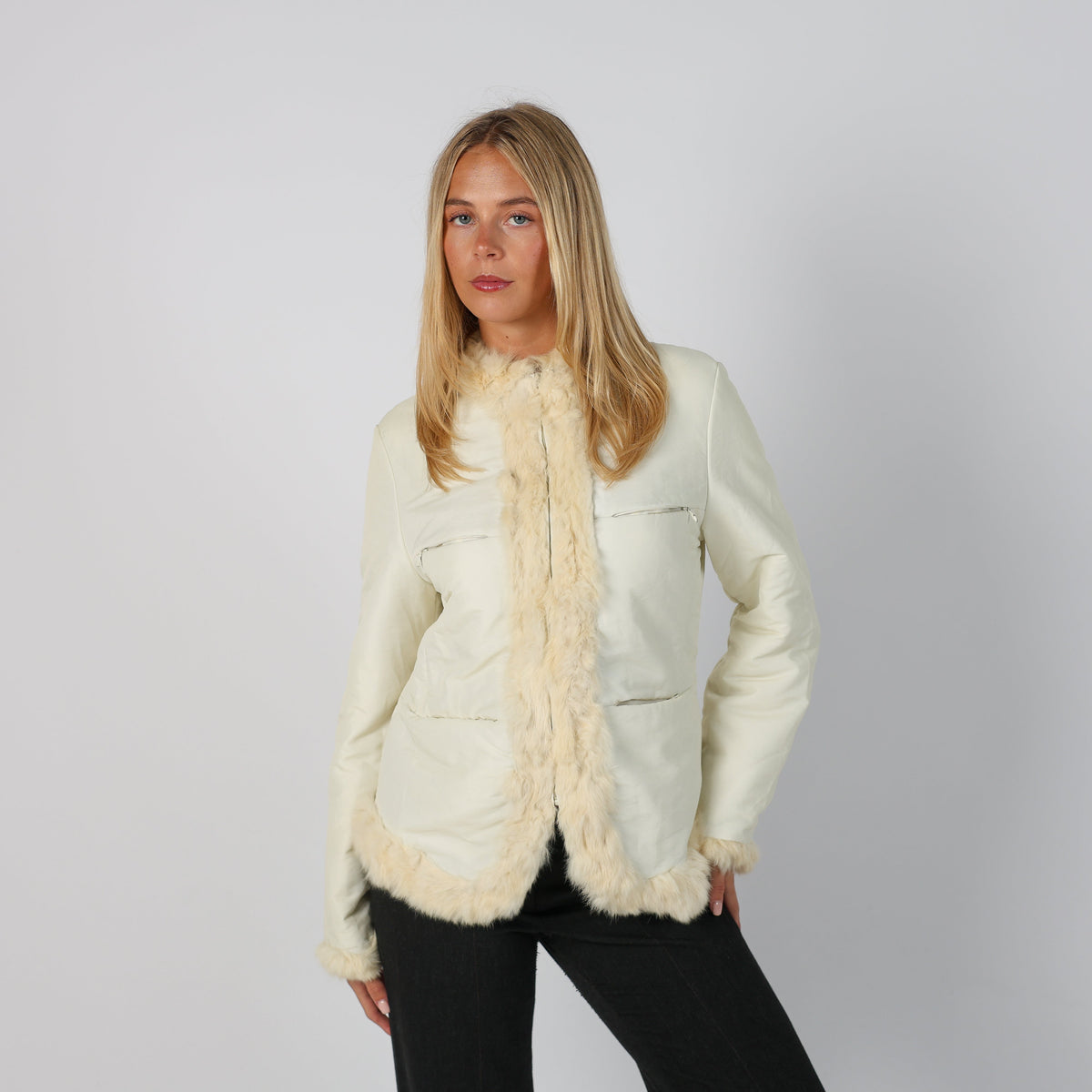 Cream Y2K Puffer Jacket faux fur (M)