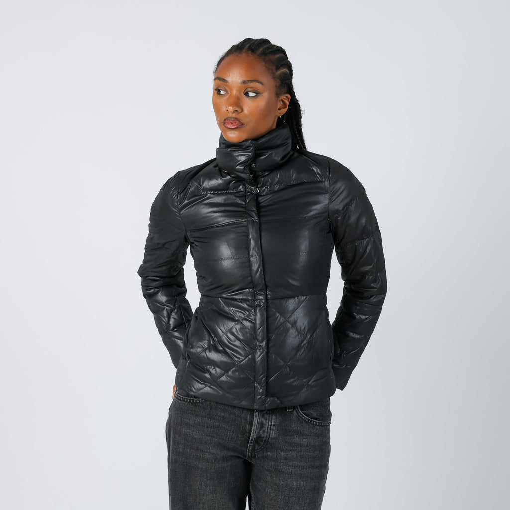 Black Y2K United Colors of Benetton Puffer Jacket (S)