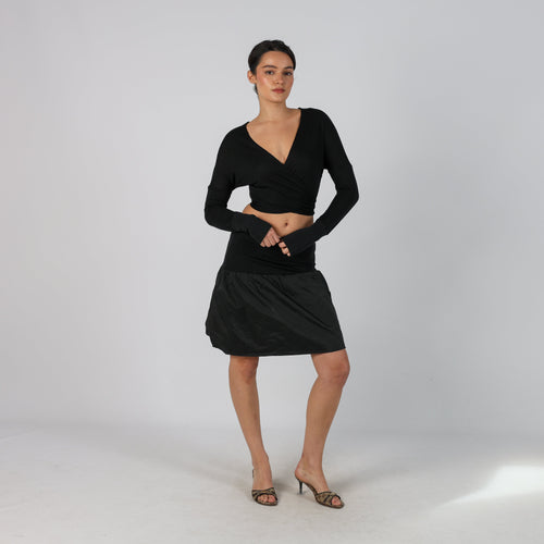 Black Y2K Habana Woven Mini Skirt (S)