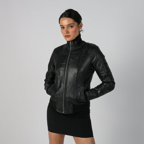 Black Y2K Made in Italy Leather Jacket (S)