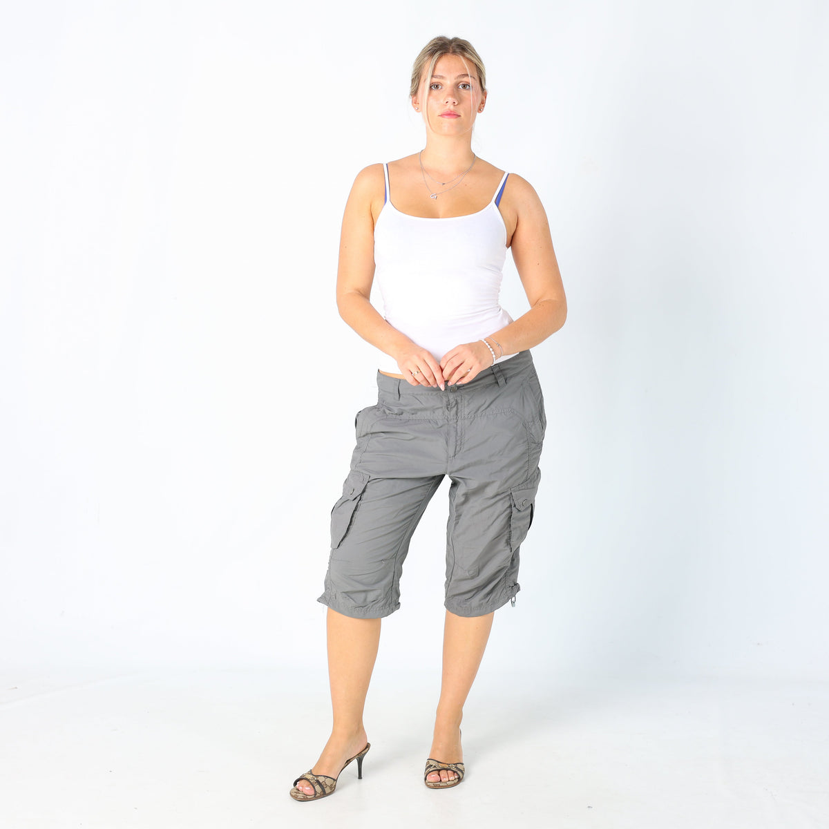 Grey Y2K Icepeak Cargo Shorts Toggle at bottom (M)