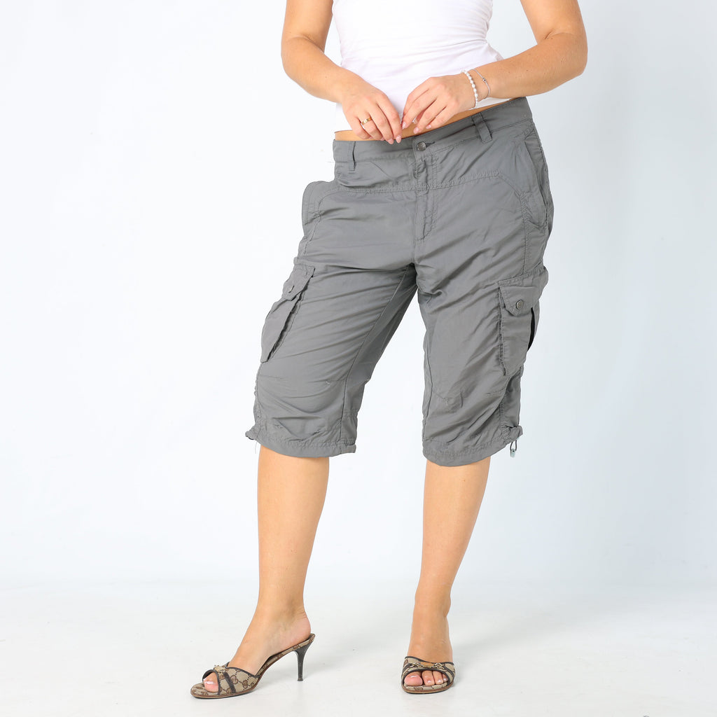 Grey Y2K Icepeak Cargo Shorts Toggle at bottom (M)