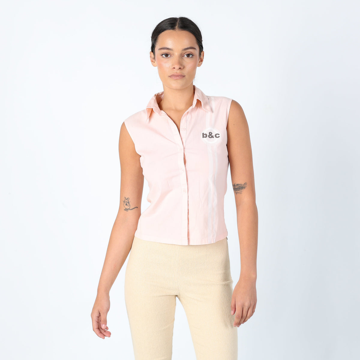 Baby Pink Y2K b&c Shirt 60s Style, Chic. Sleeveless (S)